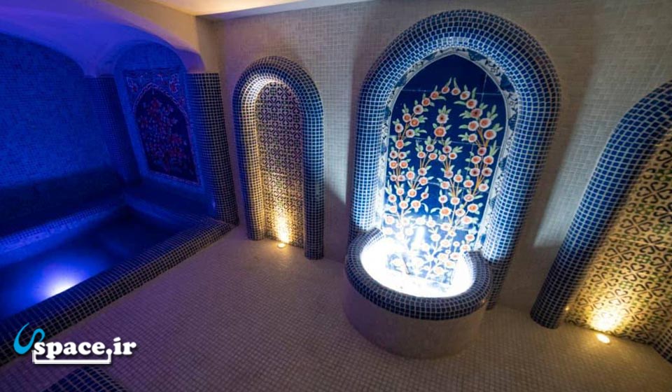 نمای جکوزی اقامتگاه بوم گردی عمارت هفت رنگ - شیراز